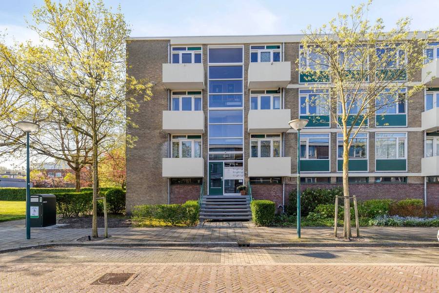 Clematislaan 46, Oegstgeest