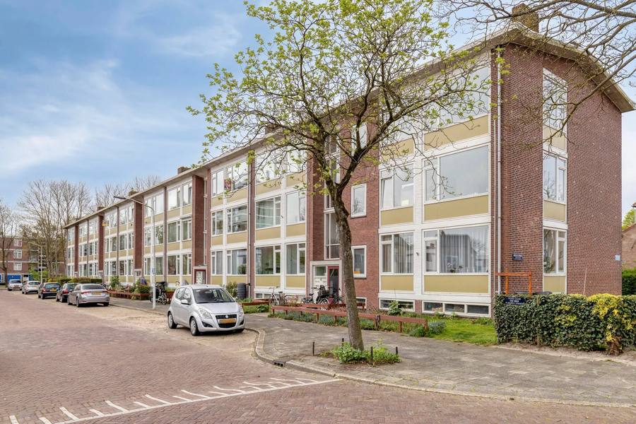 Eduard van Beinumstraat 39, Leiden