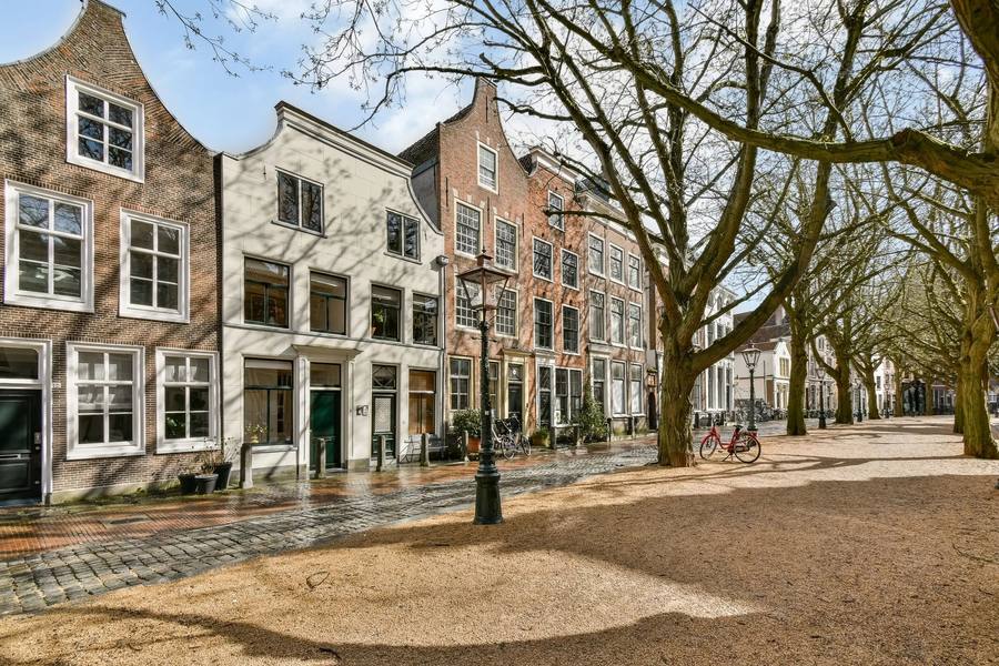 Hooglandse Kerkgracht 14, Leiden