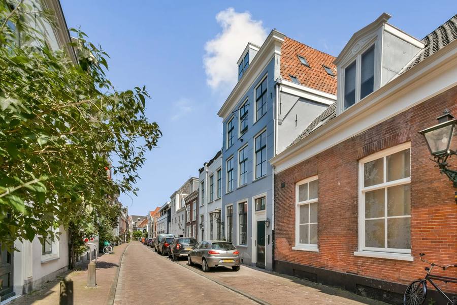Langebrug 20, Leiden