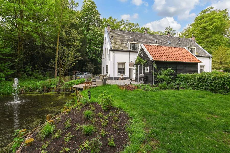 Horstlaan 6, Voorschoten