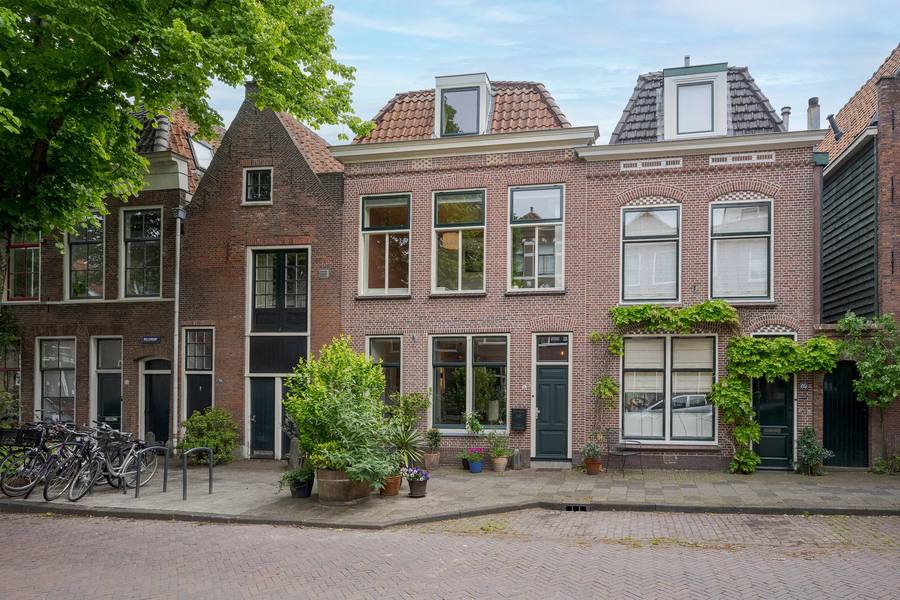 Middelstegracht 71, Leiden