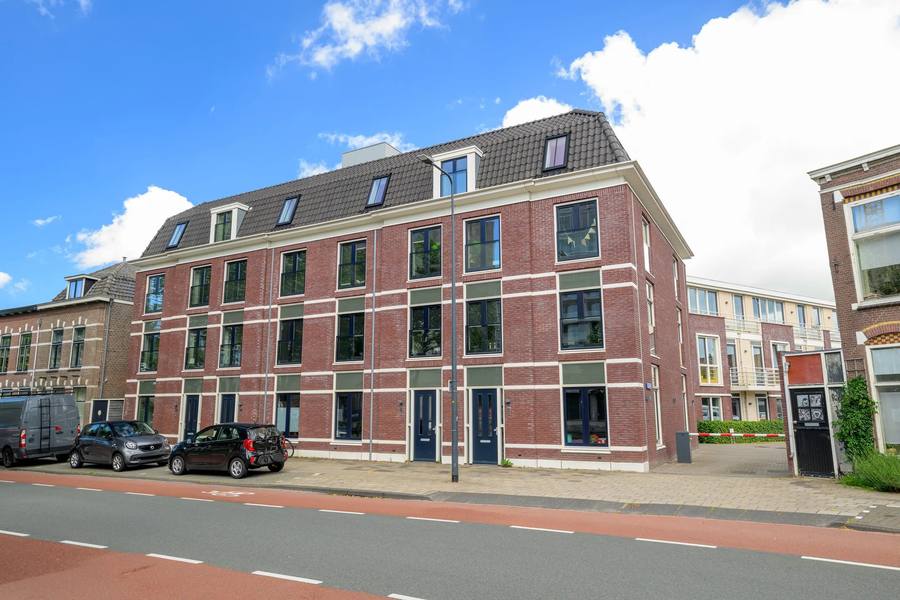 Kruidenhof 11, Leiden