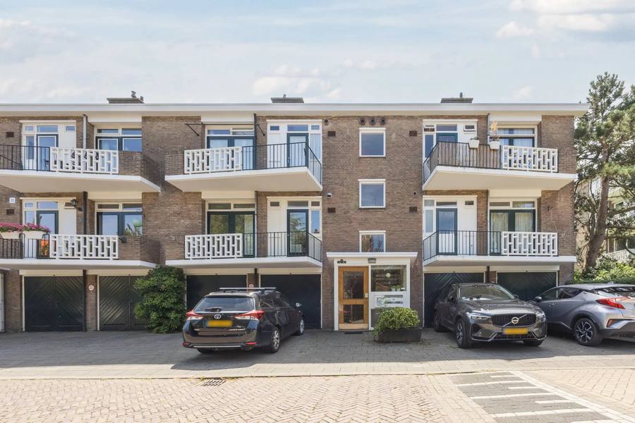 Karel Doormanlaan 38, Oegstgeest