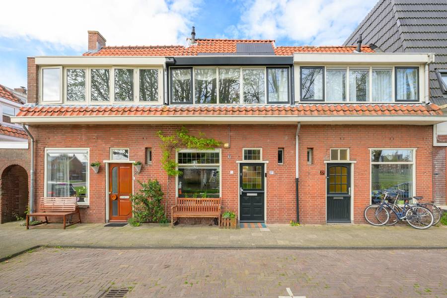 Toussaintkade 27, Leiden
