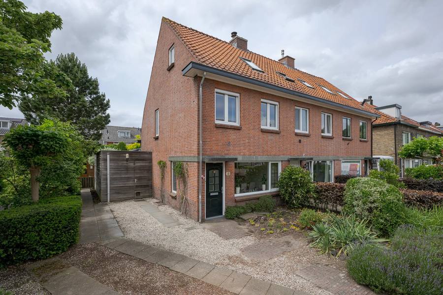 Leidseweg 411, Voorschoten