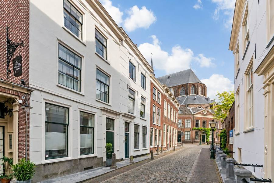 Nieuwsteeg 5, Leiden