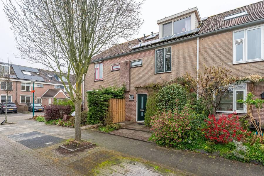 Hélène Swarthlaan 3, Oegstgeest