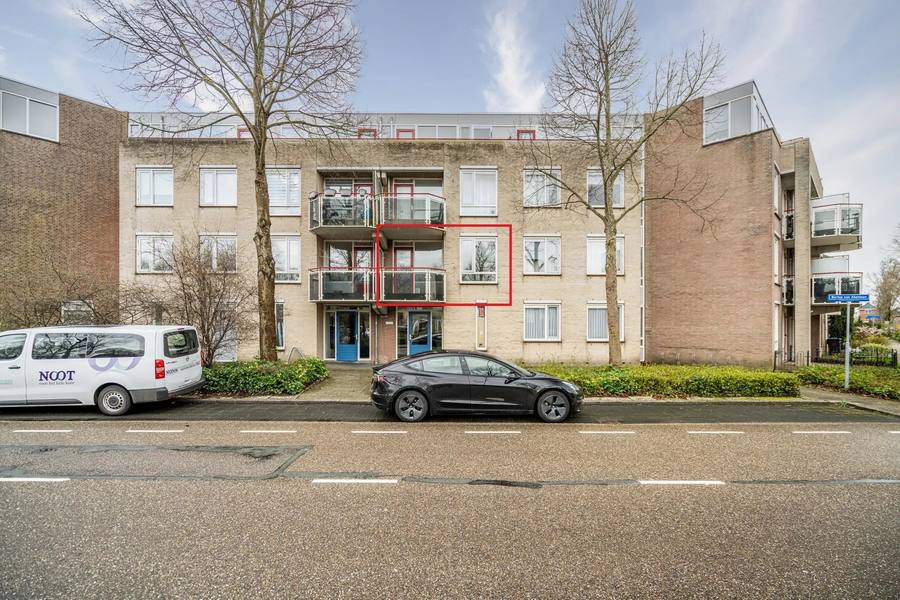 Bertus van Akenlaan 25, Voorschoten