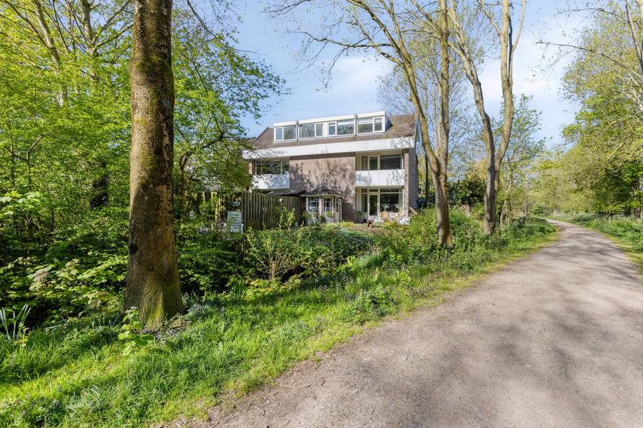 Kloosterwei 249, Warmond