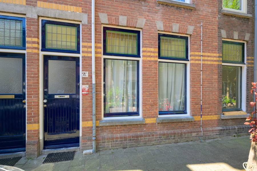 Buitenruststraat 4, Leiden