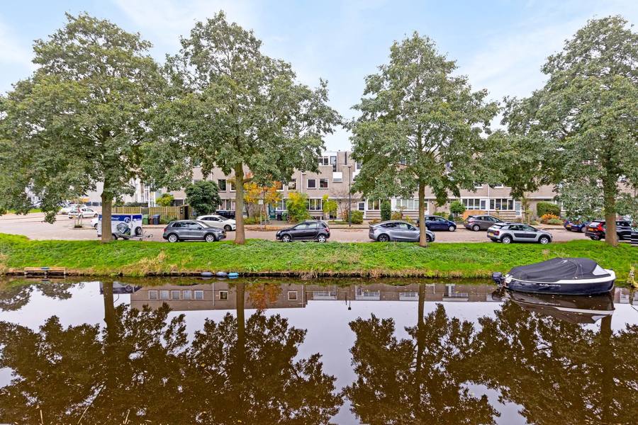 Harriët Freezersingel 36, Leiden
