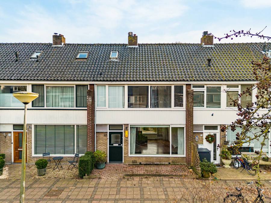 Wilhelminastraat 24, Leiderdorp