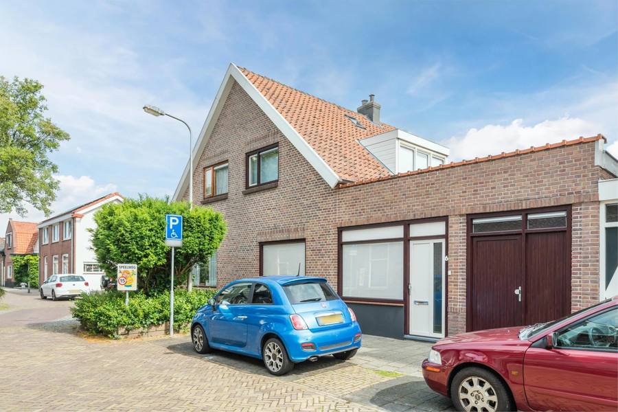 Bijdorpstraat 6, Voorschoten