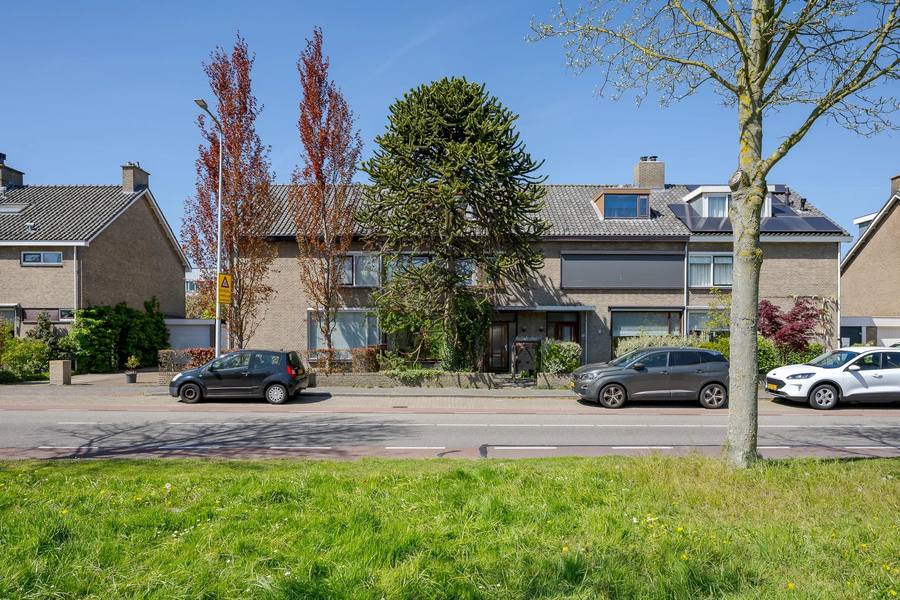 Generaal Spoorlaan 34, Voorschoten