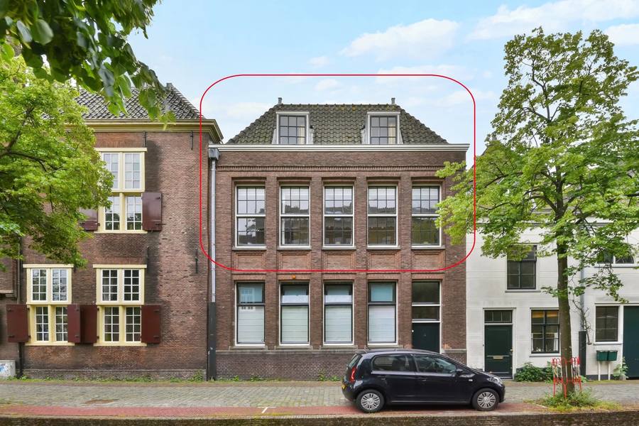 Groenhazengracht 2, Leiden