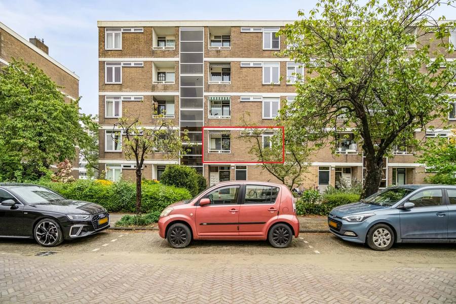 Paramaribostraat 55, Leiden