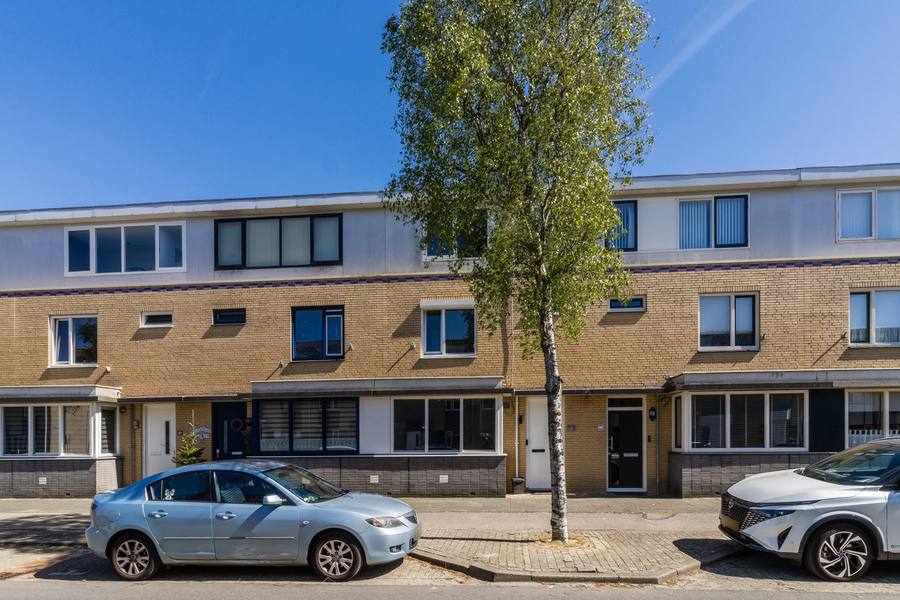 Mary Zeldenrustweg 77, Leiden