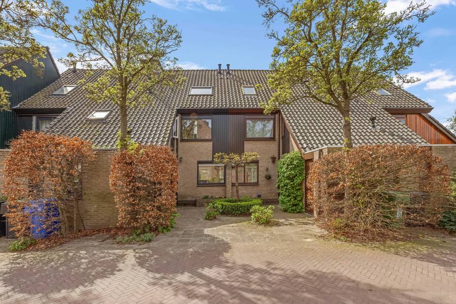 Het Wedde 81, Voorschoten
