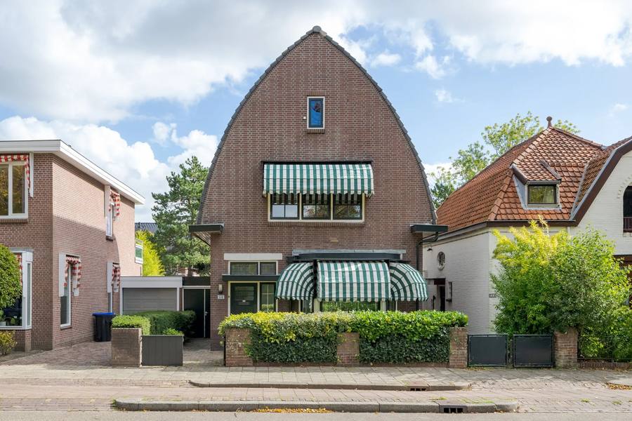 Leidseweg 558, Voorschoten