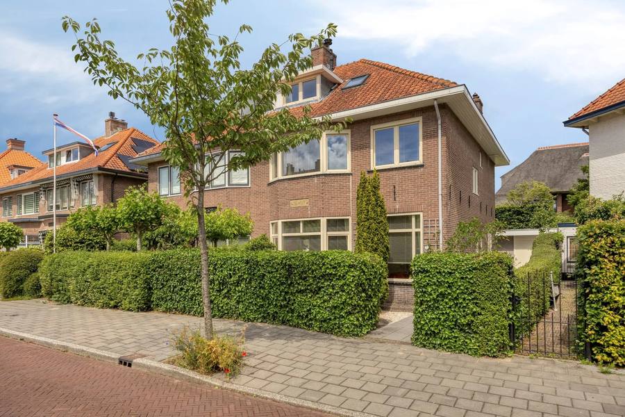 Mauritslaan 7, Oegstgeest
