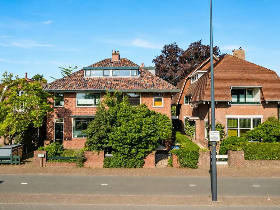 Hoge Rijndijk 255, Leiden