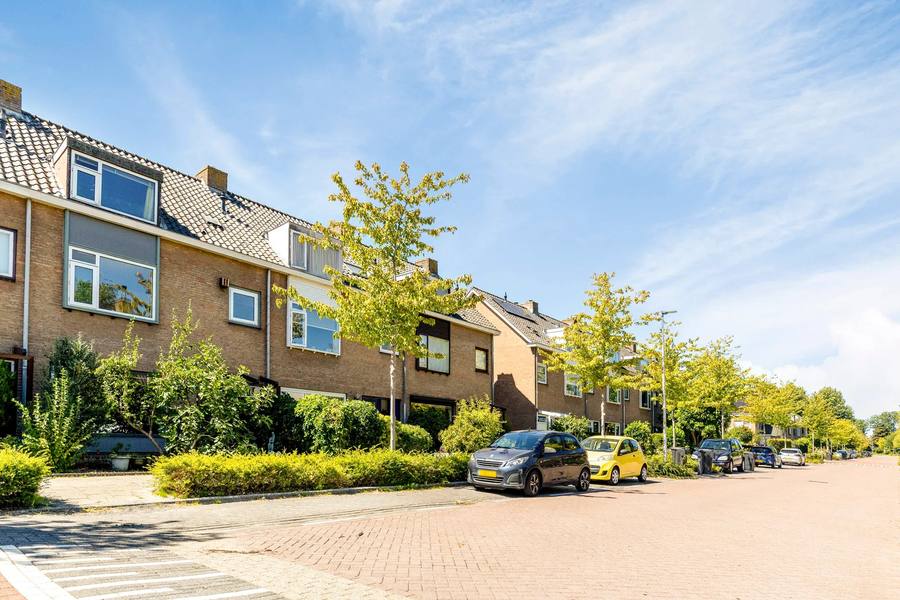 Grotiuslaan 15, Leiderdorp
