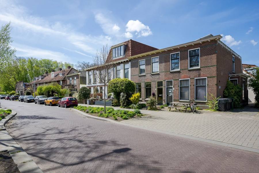 Leidseweg 251, Voorschoten