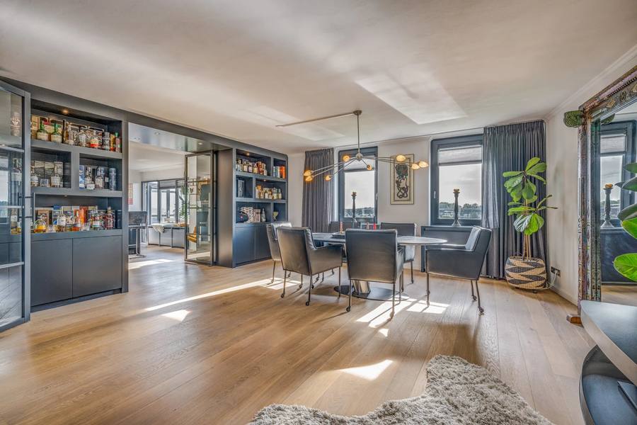 Eikenlaan 81, Voorschoten
