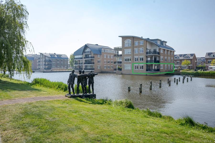 Hugo Clausstraat 18, Voorschoten