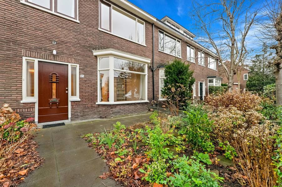 Acacialaan 25, Leiderdorp