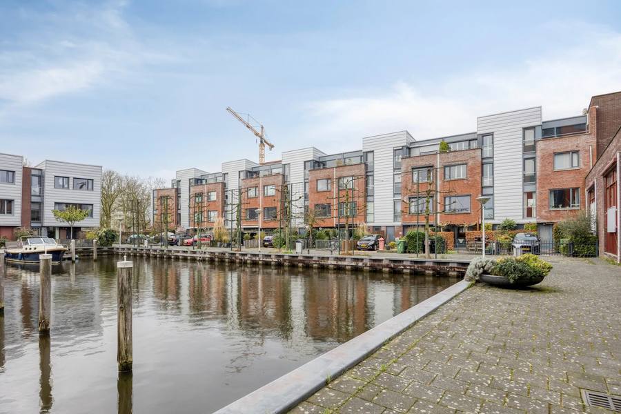 Elly Kerckhoffskade 12, Leiden