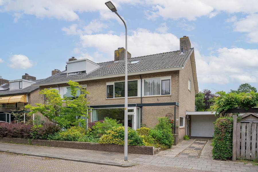 Beetslaan 2, Voorschoten