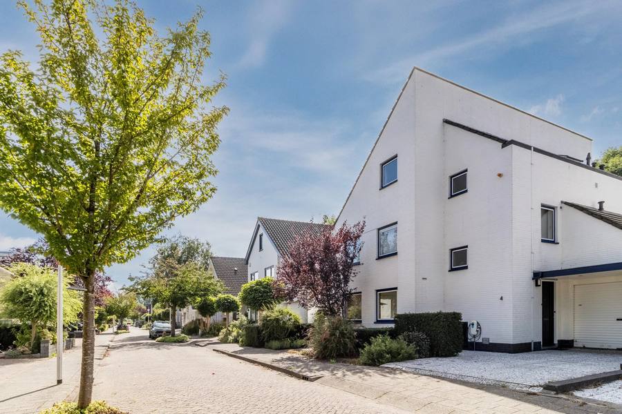 Boterbloemlaan 4, Zoeterwoude