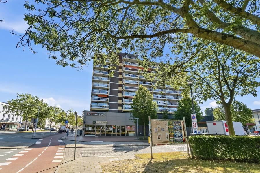 Vijf Meilaan 52, Leiden