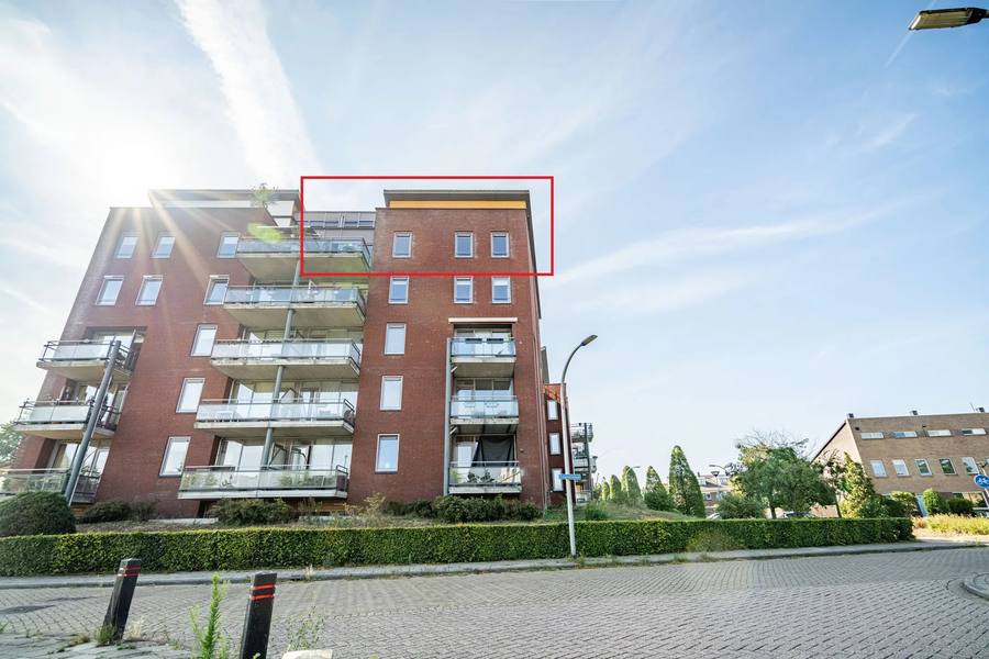 Eikenlaan 83, Voorschoten