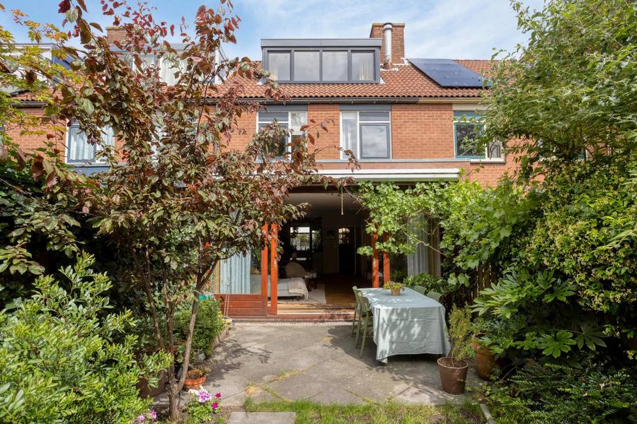 Spoorlaan 82, Leiden