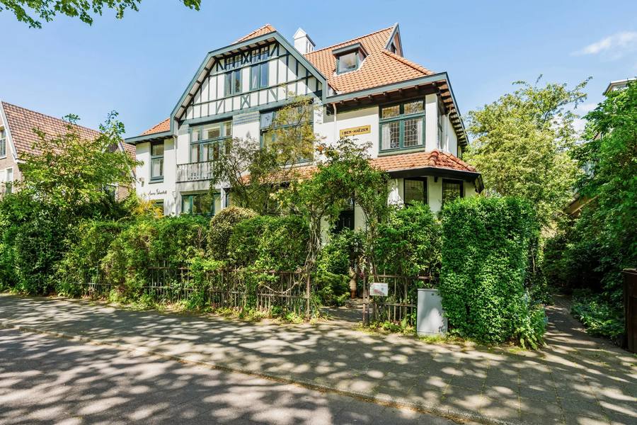 Leidsestraatweg 9, Oegstgeest