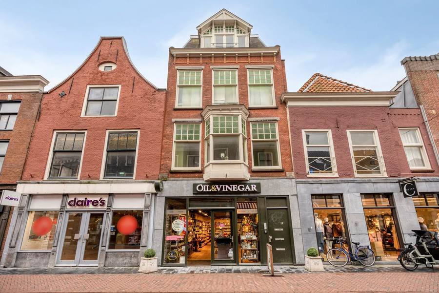 Haarlemmerstraat 79, Leiden