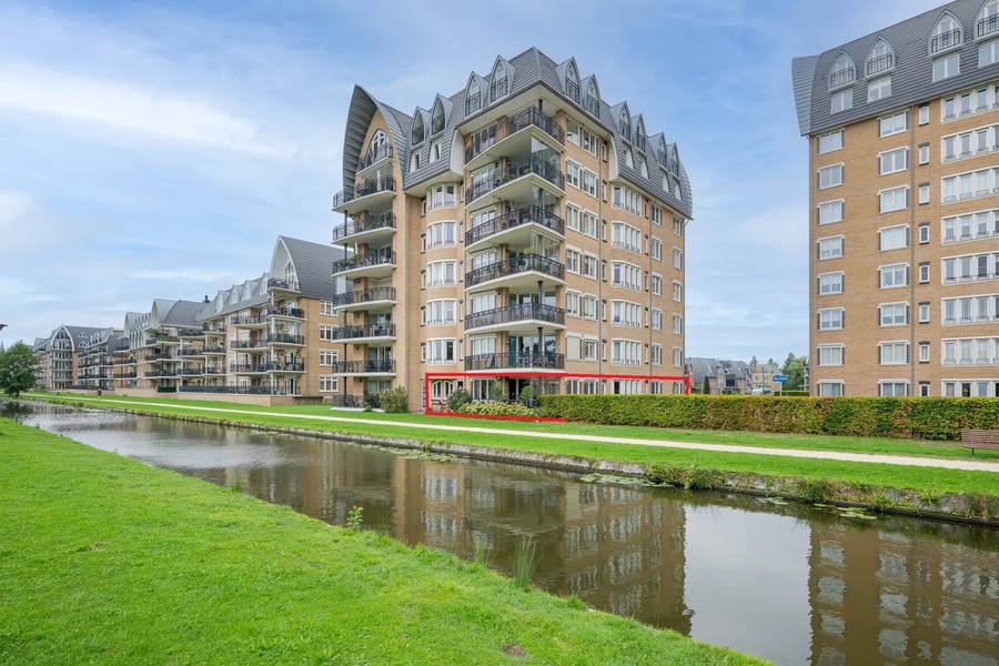 Annie M.G. Schmidtlaan 370, Voorschoten