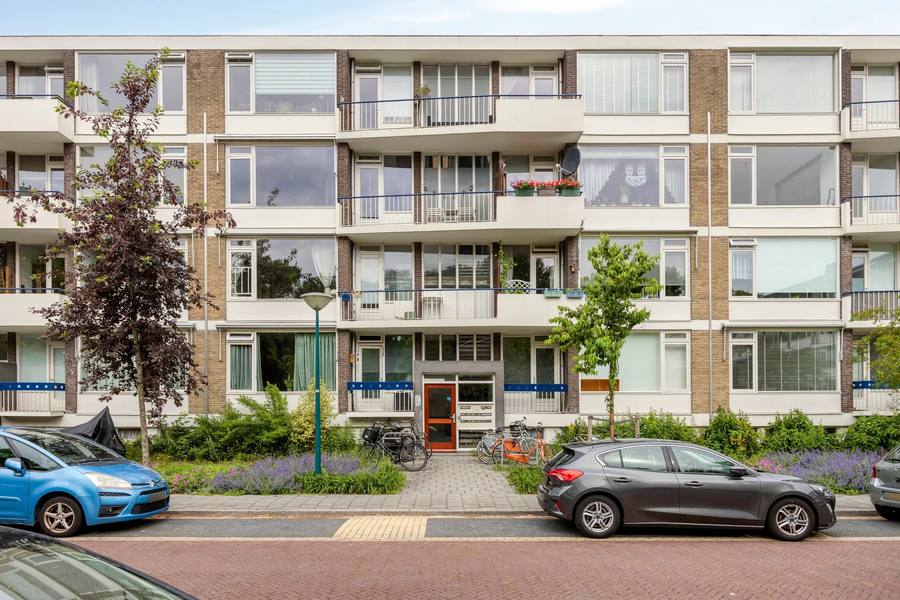 Ridderspoorlaan 21, Oegstgeest