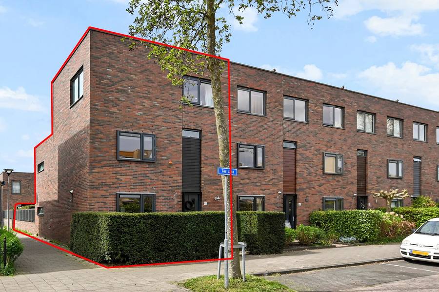 Ter Lips 50, Voorschoten