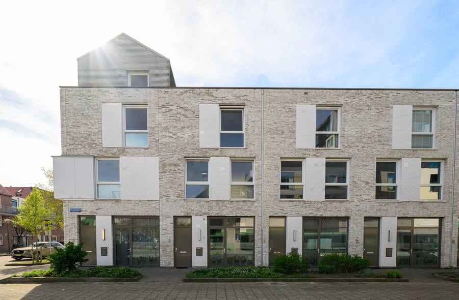 Arubapad 5, Leiden