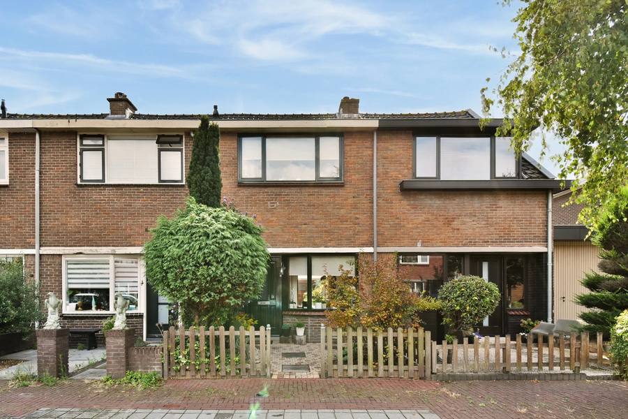 Donklaan 56, Voorschoten