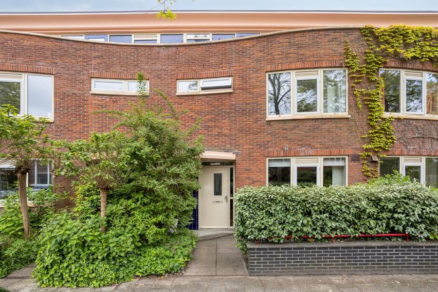De Meij van Streefkerkstraat 74, Leiden