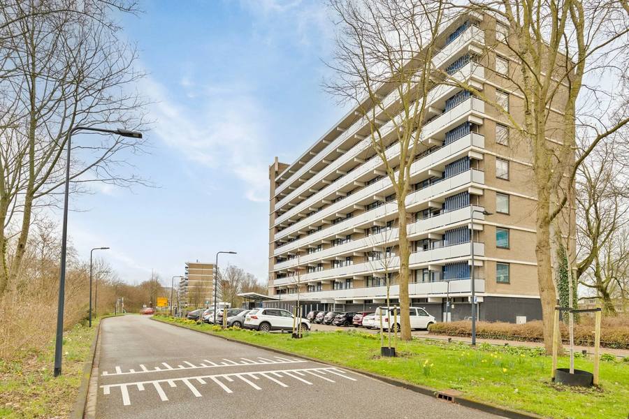 Jan Luykenlaan 82, Leiden