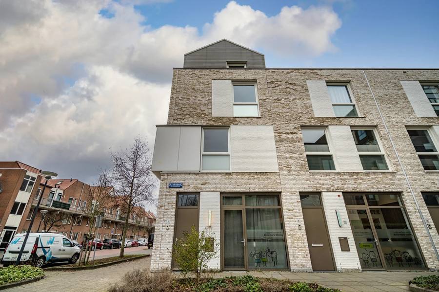 Arubapad 1, Leiden
