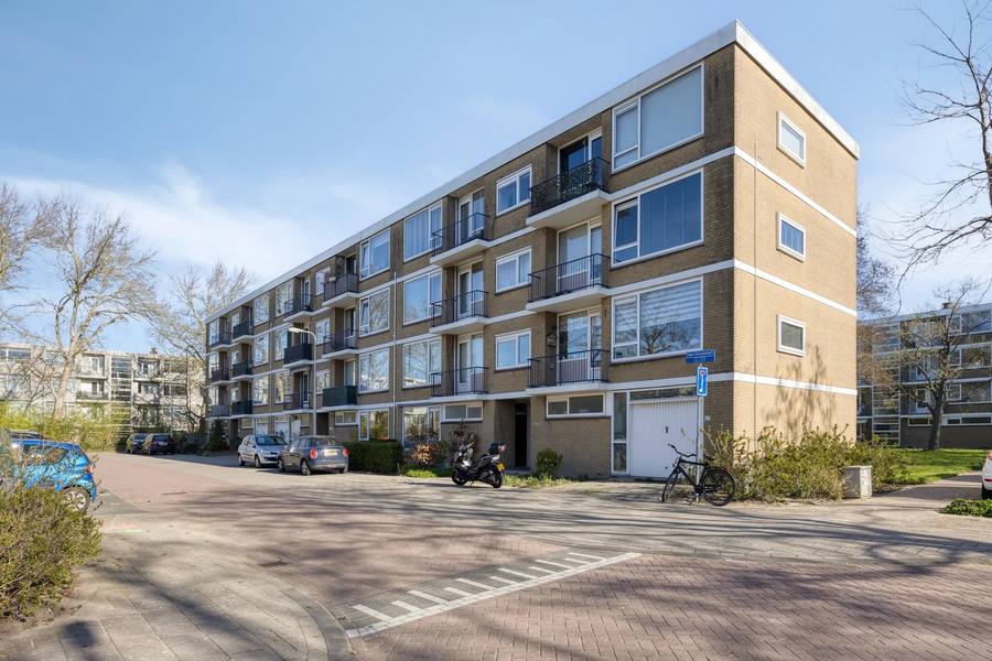 Van Ostadehof 39, Voorschoten