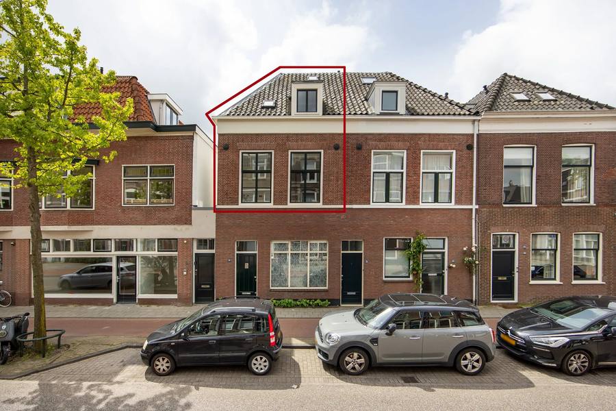 Lage Rijndijk 28, Leiden