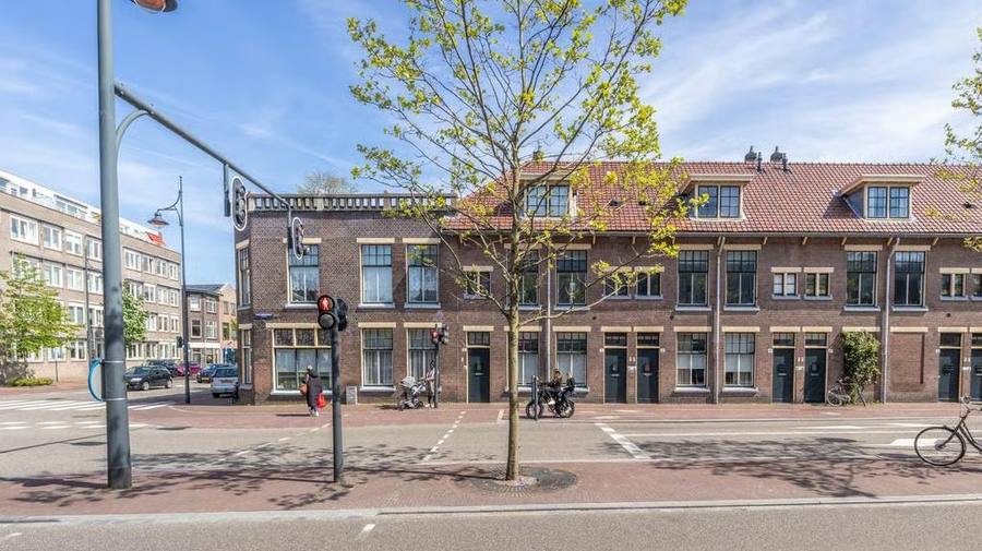 Oranjeboomstraat 2, Leiden